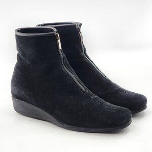 La CANADIENNE Black Ankle Boots